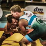 Styl na sportowy wieczór – sprawdź, co ubrać na galę KSW