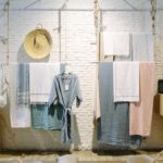 Spotkanie z koleżankami – luźna elegancja na popołudnie w mieście