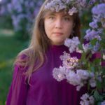 Co pasuje do fioletowego? Stwórz 5 efektownych looków